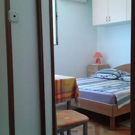 Ladini Apartment *