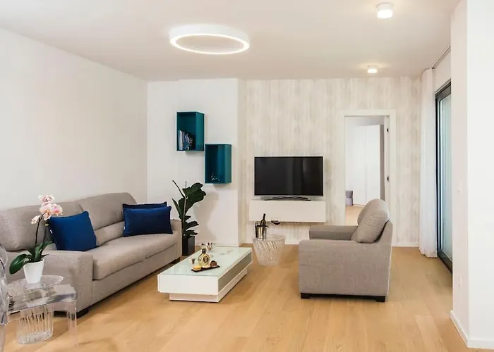 Ladini Lägenhet Split